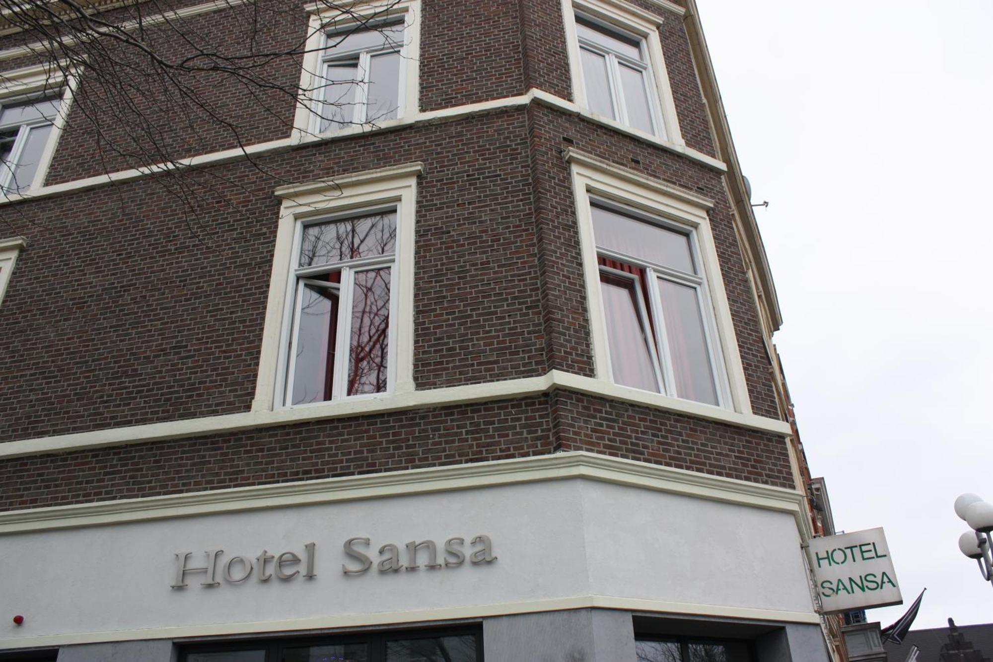Hotel Sansa *